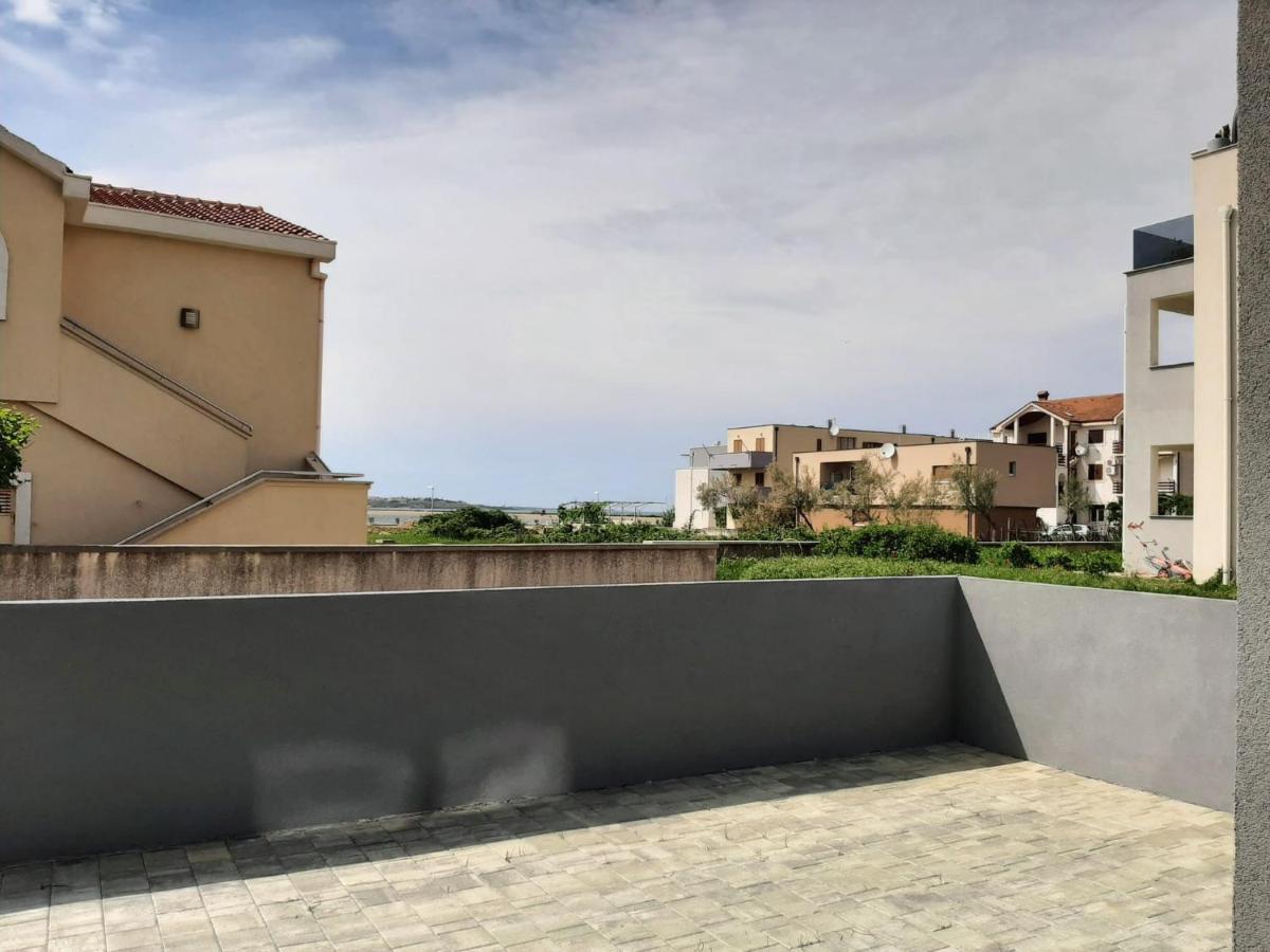 Apartments Anda Нин Екстериор снимка